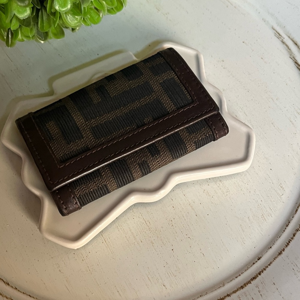 Fendi Brown monogram keyfob keyholder - Picture 4 of 10